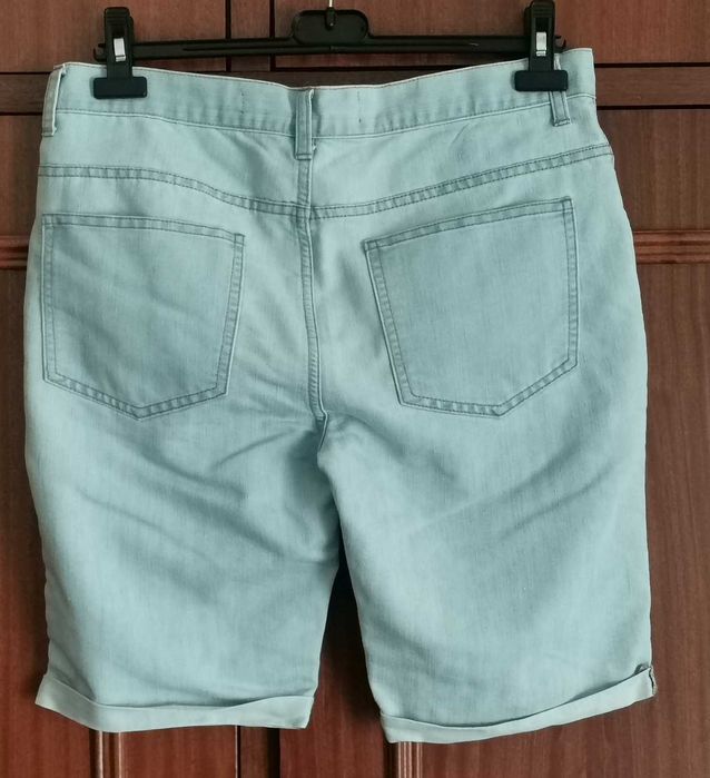 Calções Pull and Bear, etc