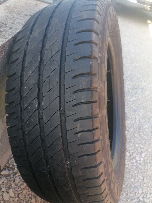 Pneu Michelin 205/65/16