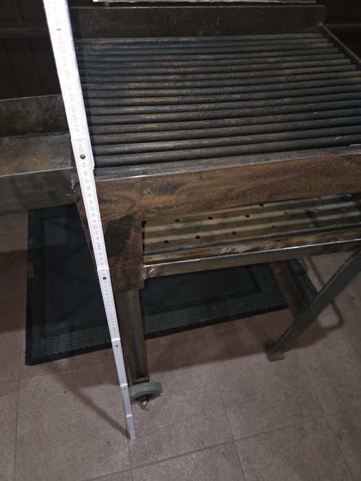 Grill Solidny Własna robota wystarczy pomalować