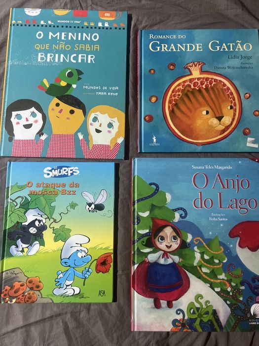 Livro infantis diversos e puzzles