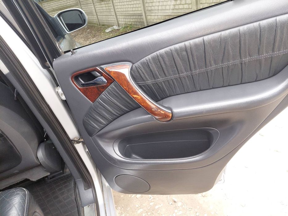 Продам свій ML 500