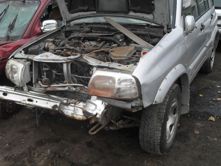 Suzuki grand vitara Na Części
