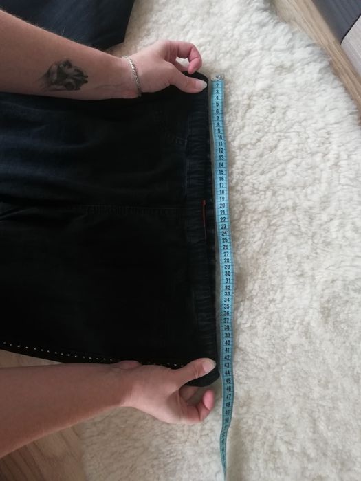 Jeansowe spodnie z ćwiekami Primark Denim r. M