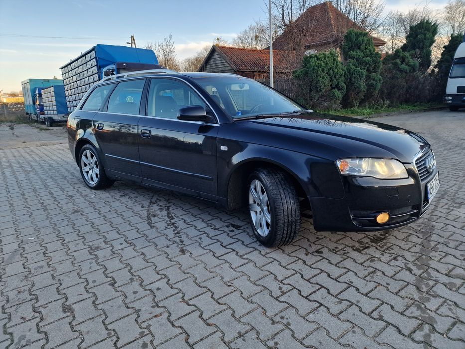 Sprzedam Audi A4b7. Xenon.