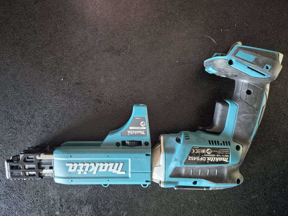 Wkrętarka akumulatorowa do płyt kartonowo-gipsowych MAKITA DFS452 NOWA