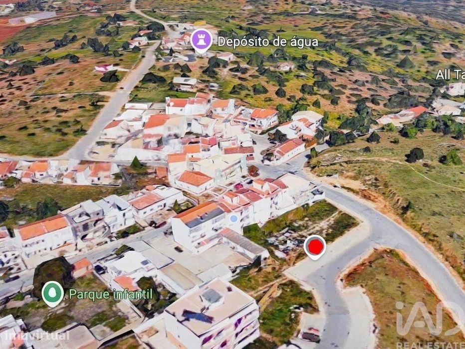 Apartamento T3 em Mexilhoeira Grande de 118,00 m2