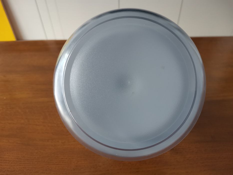 Lampa LED kolor Grundig