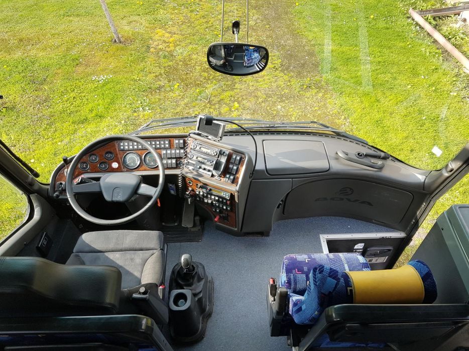 Wynajem autokarów autobusów transport przewóz osób, busy 9 osób, SUV