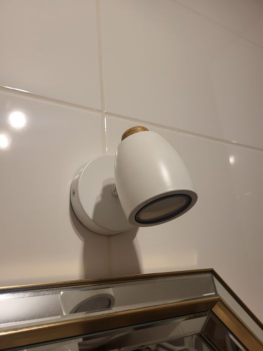 Sprzedam Lustro z lampka