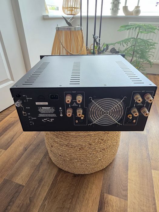 Classe Audio  CT 2300 / CA 2300 Końcówka mocy 300