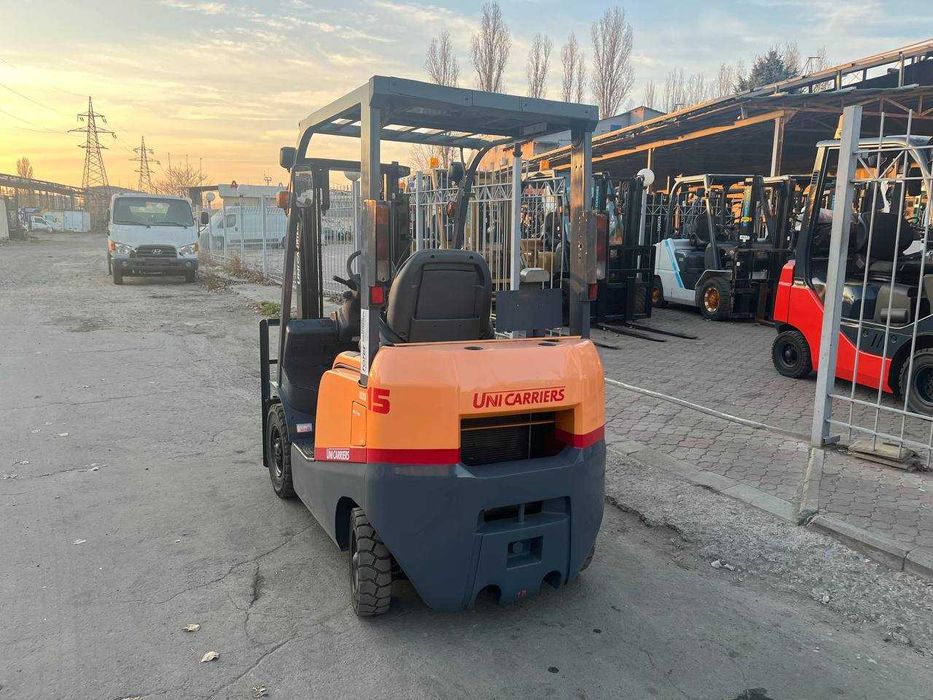 Навантажувач вилковий Nissan-Unicarriers FD15,вилочный погрузчик