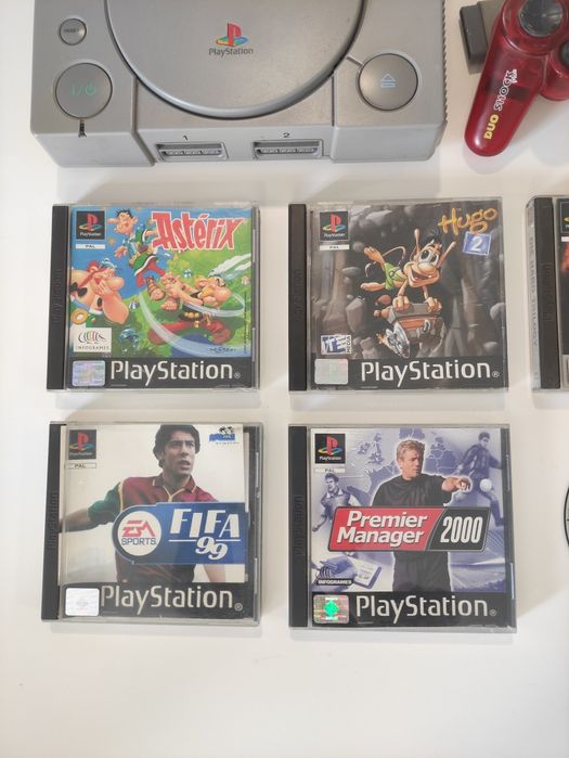 PlayStation 1 + DualShock Plus Controller + Games + Memory Card64585571740290124