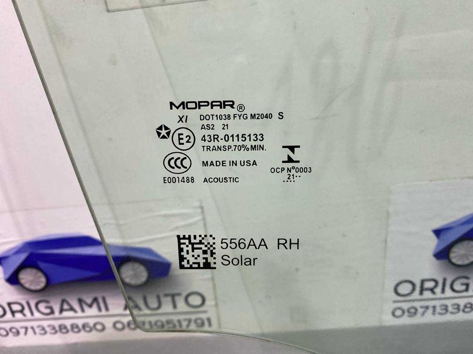 Скло пер. прав. двері Jeep grand cherokee WL гранд черокі ВЛ 2021+