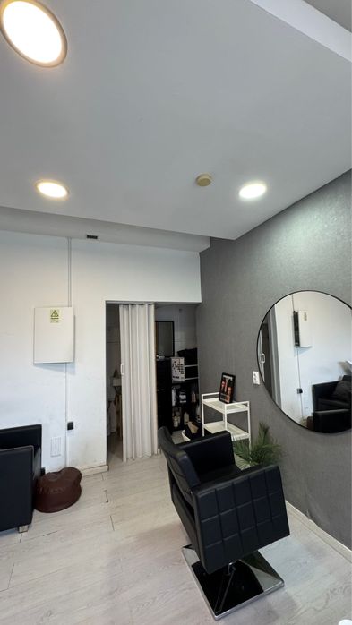 Salão de Cabeleireiro para Arrendar – Pronto a Trabalhar