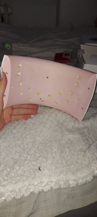 lampa UV Led semilac do paznokci