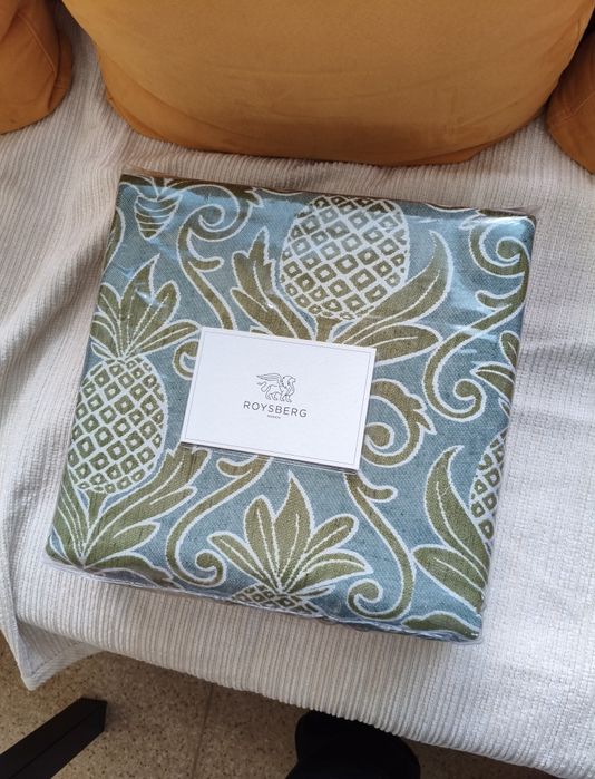 Narzuta na sofę łóżko ananasy nowa 240x370 cm