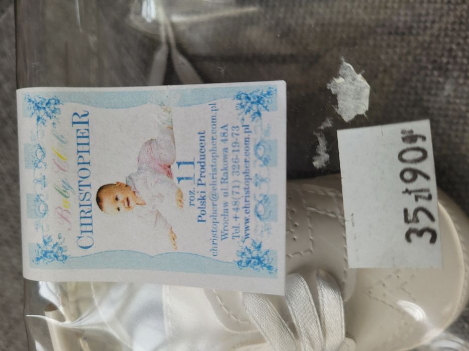 Buciki do chrztu białe nowe