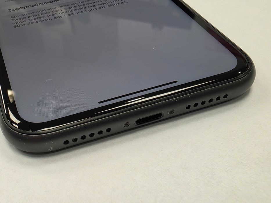 iPhone 11 64GB/ Black/ Czarny/ BAT 85%/ Grade A-/ + ładowarka/ GW 12 MSC