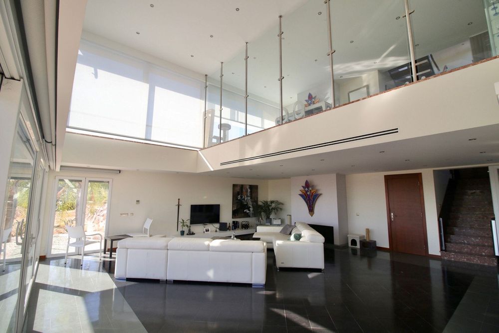 Magnífica moradia T8 a venda Algarve