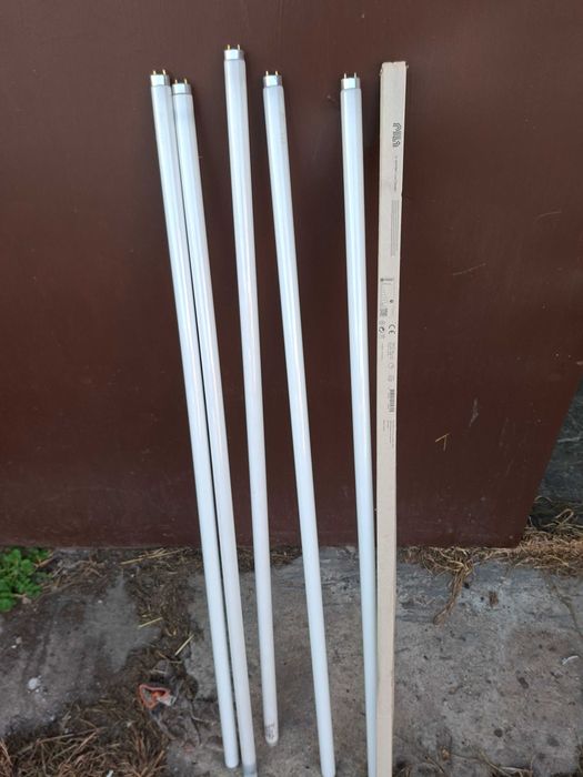 Świetlówki 35W używane