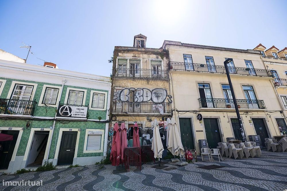 Prédio  para venda — Almada, Cova Da Piedade, Pragal E Cacilhas, Setúbal