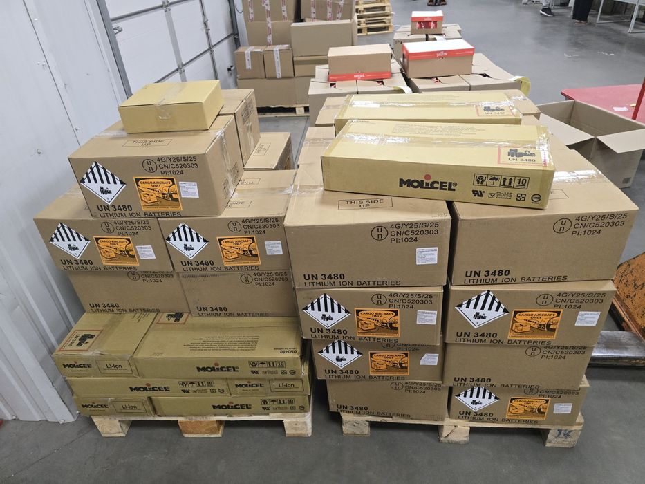 OEM виробництво акумуляторів під ваш бренд