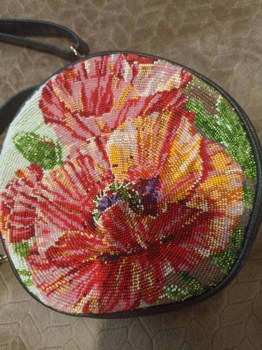 Сумка вишита бісером