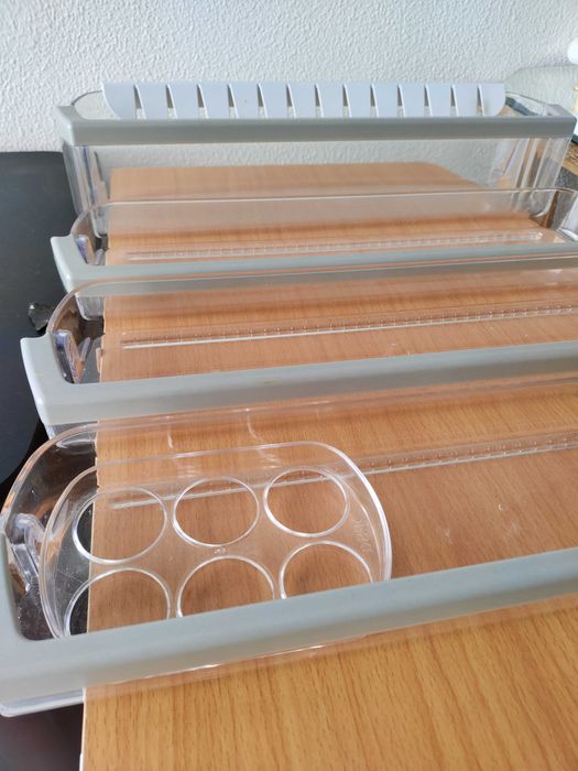 Prateleiras frigorifico Ariston