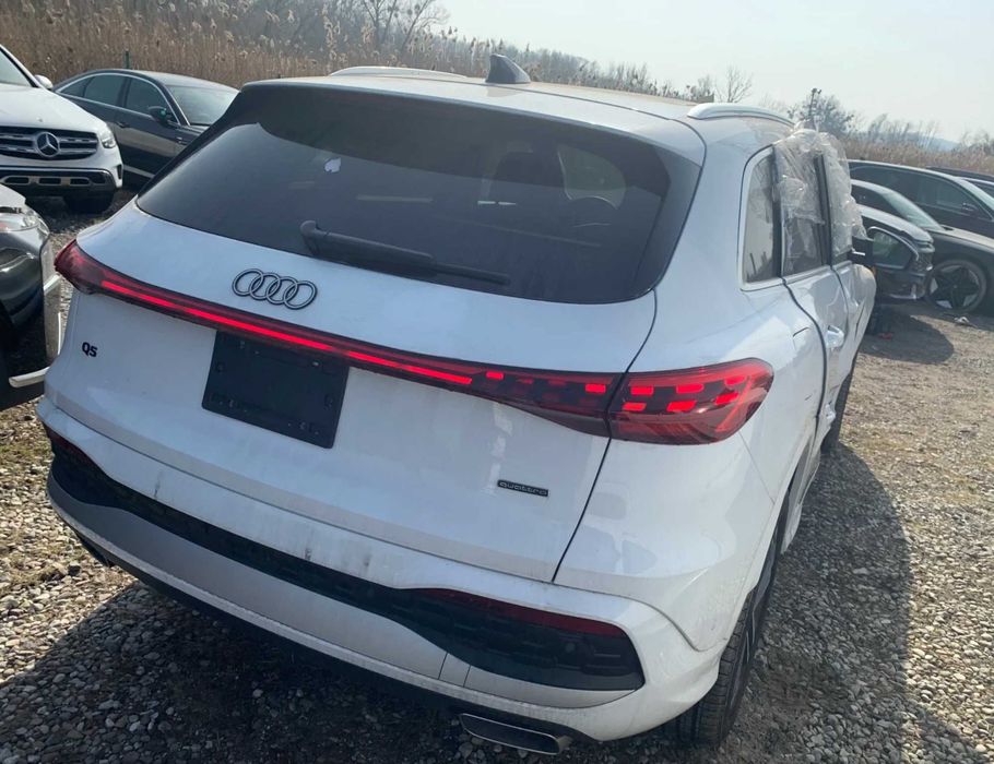 Бампер Audi Q5 8MA 2025 Шрот Розборка Ауді Ку5 III