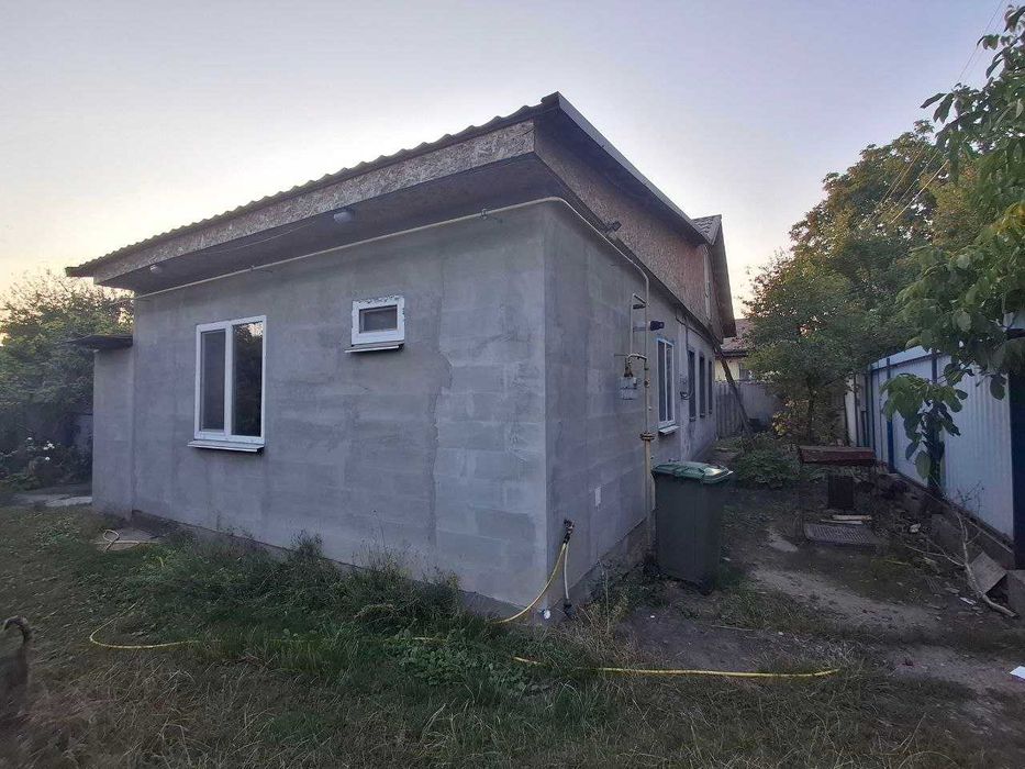 Продається частина будинку в районі водоканала