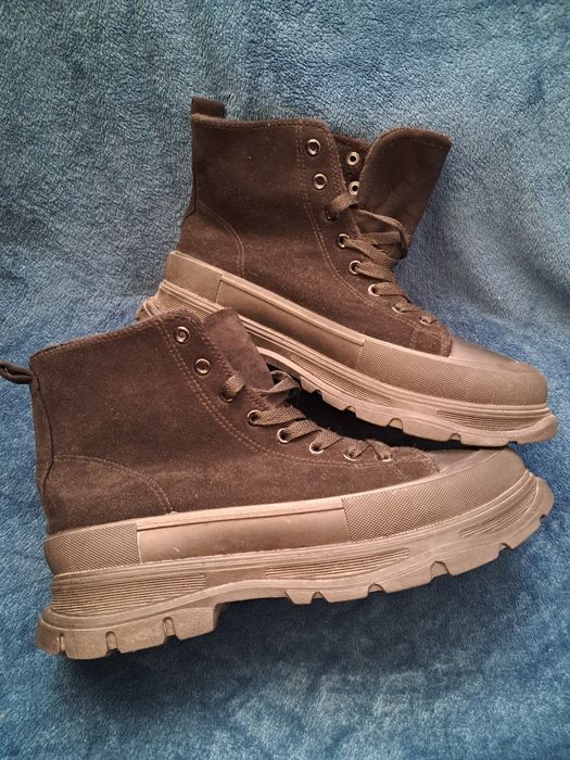 Czarne buty na grubej podeszwie trampki 41 nad za kostkę ocieplane