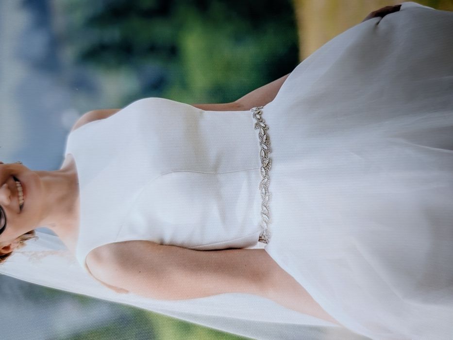 Elegancka suknia ślubna