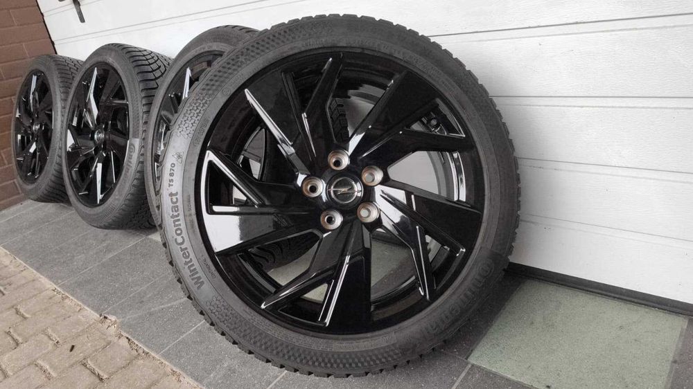 Koła 17" Opel Astra L Peugeot opony zima 225/45/17 5x108 (OL2043)
