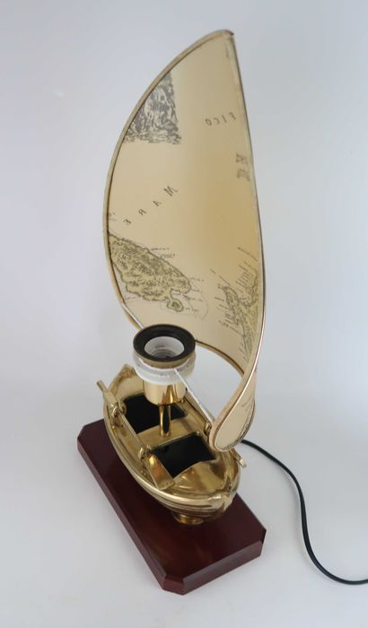 Candeeiro de Mesa Antigo - Marinha (ref. 3)