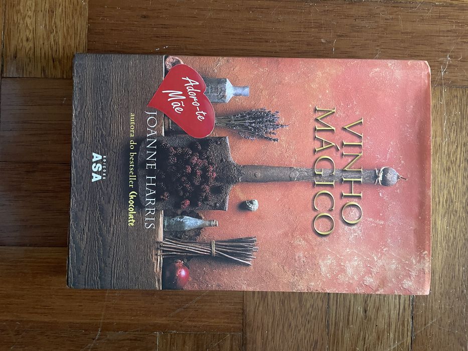 Livro: Vinho Mágico de Joanne Harris