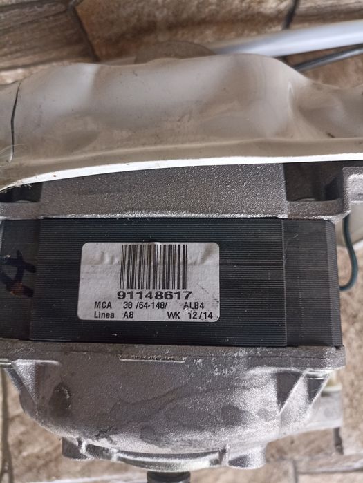 Пральна машина на запчастини Whirlpool AWE 2519 P