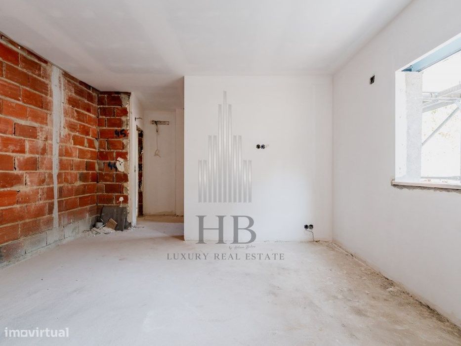 Apartamento T2 com terraço - Loures