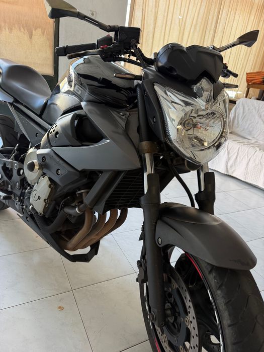 Vende-se Yamaha Xj6 Impecável