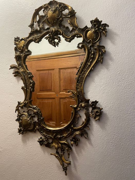 Conjunto vintage, mesa, espelho e bengaleiro.