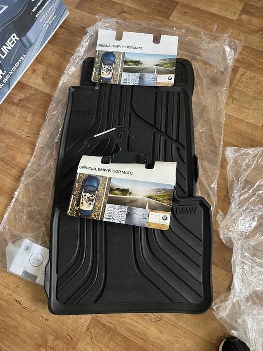 Нові коврики оригінал BMW 3 (G20,G21, F30, i-4,F34), 4 (F32,F36) велюр