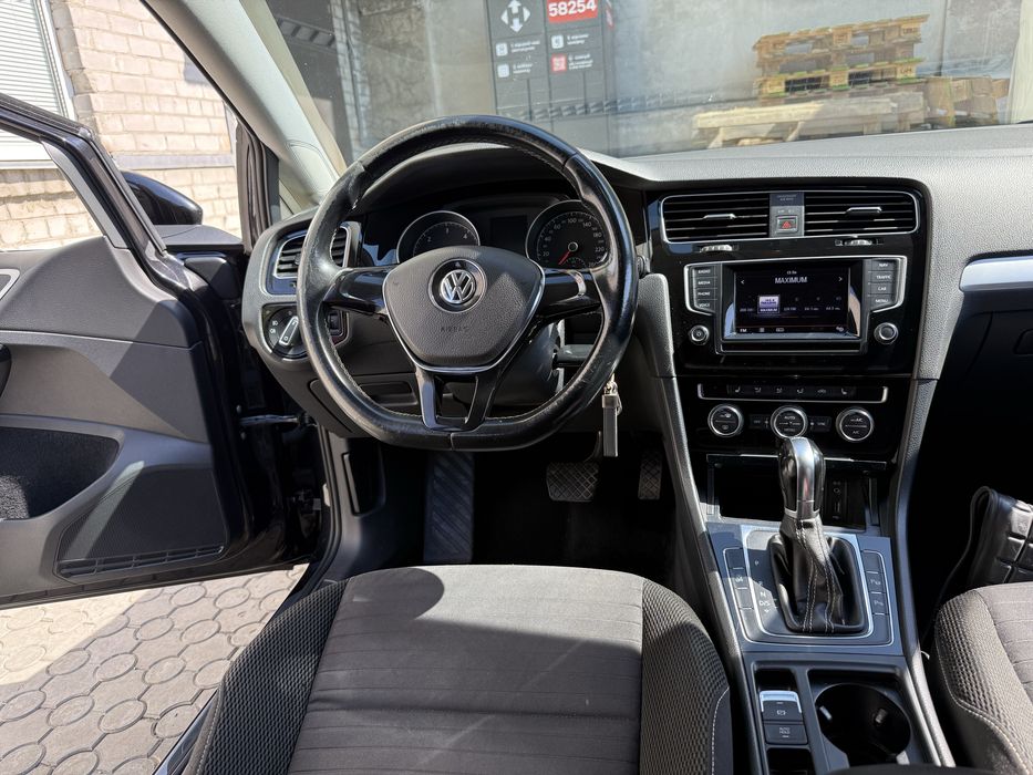 Volkswagen Golf 2014 VIN WVWZZZAUZFP518001 фото оголошення 7 з 17