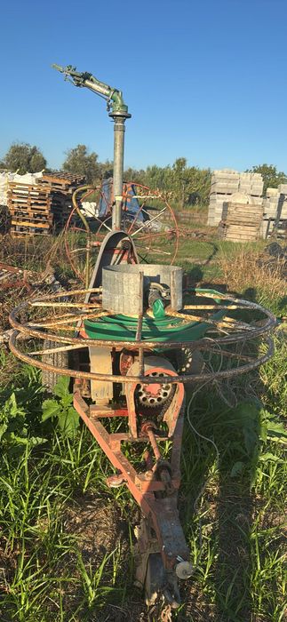 Máquina de rega com canhão