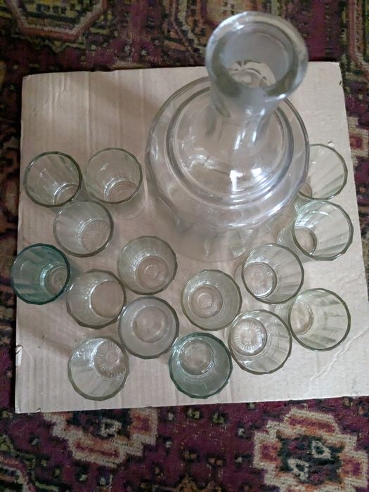 Чарки гранені та графін