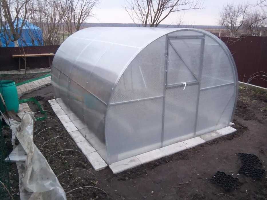 Продам будинок с.Андріївка.Камін,газ,сонячні панелі,гараж,сарай