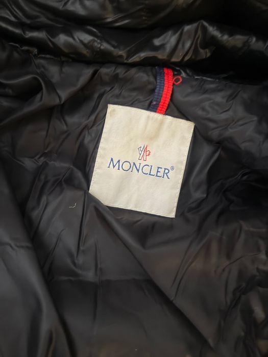 Kurtka moncler puchowa ocieplana na zimę