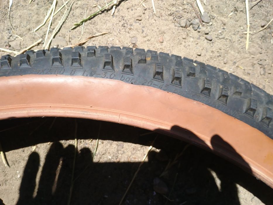 Дві велошини . Бувші в ужитку.