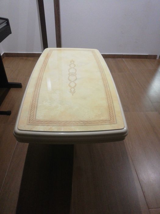 Mesa efeito marmore em madeira maçiça