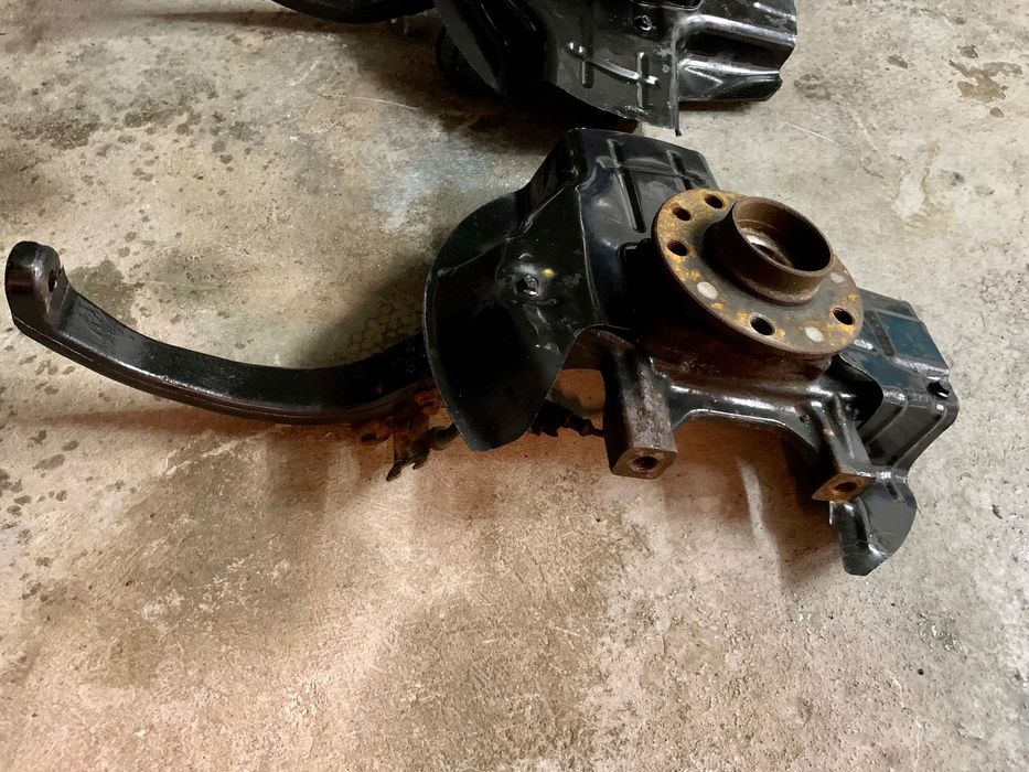 Caixa de direcao, Travagem Traseira, Mangas eixo, Alfa Romeo 159