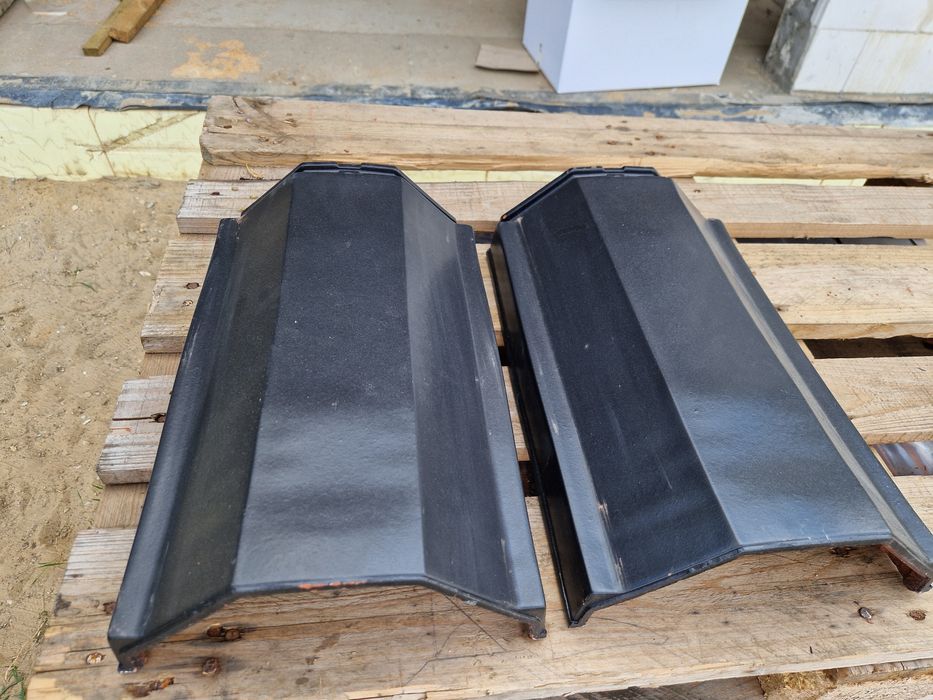 Dachówka CREATON DOMINO czarna angoba,  podstawowa i gąsior