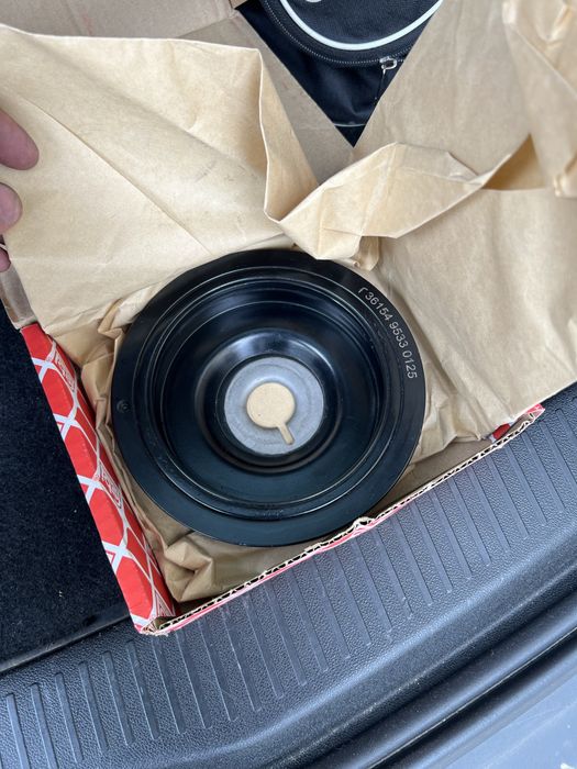 Шків колінвалу k9k renault megane 3 scenic